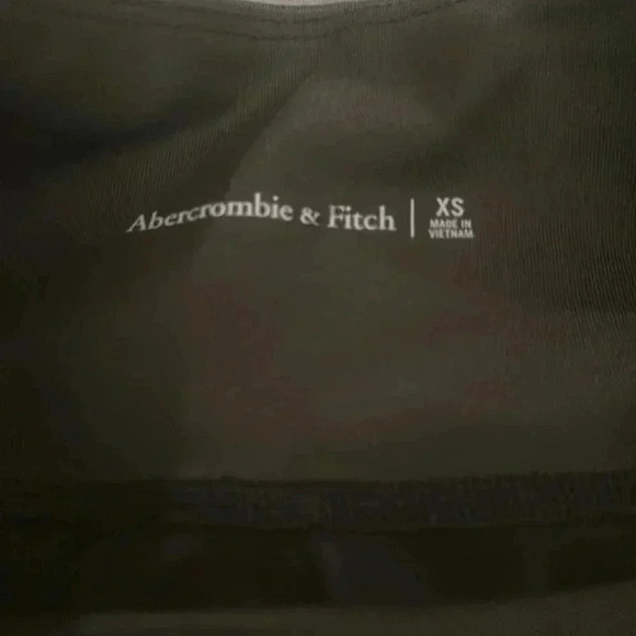 Abercrombie and Fitch High Rise Metallic Sheen Dark Olive Bike Shorts XS NWOT - Picture 3 of 3